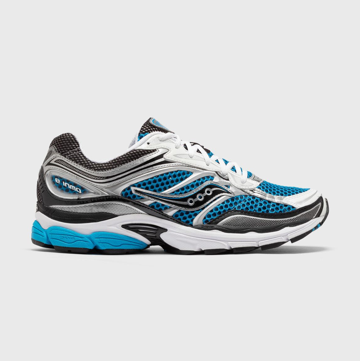 saucony-omni-9-bleu-cote.jpg