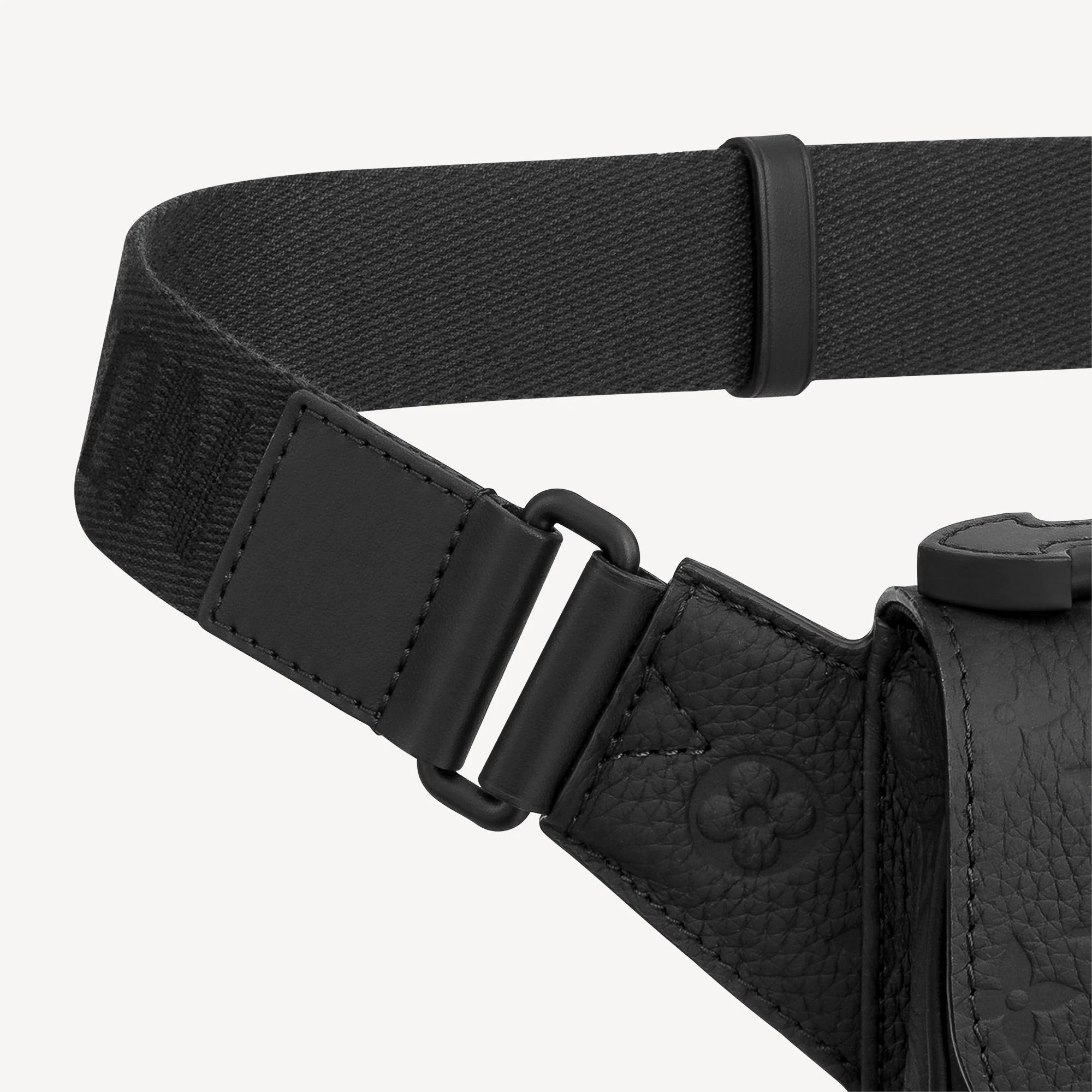 Sac ceinture Louis Vuitton