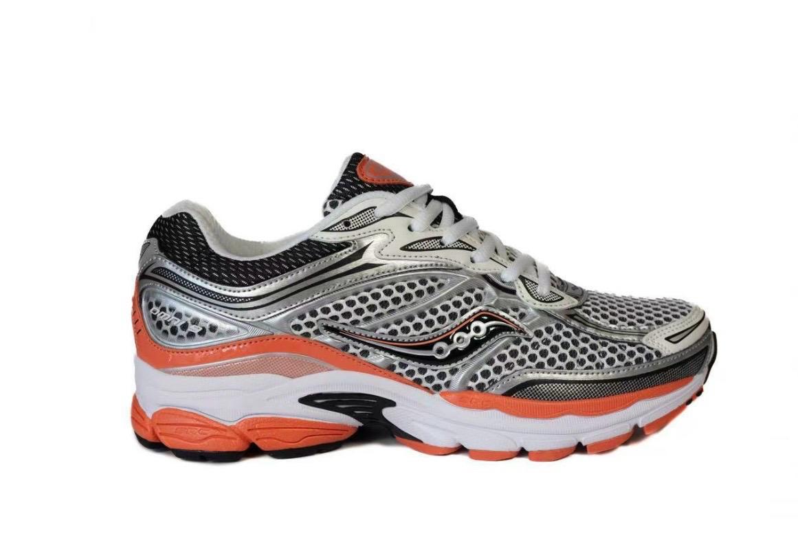Saucony ProGrid Omni 9 Orange Argentée - Sneakers rétro running métallisée - nbaddict.fr